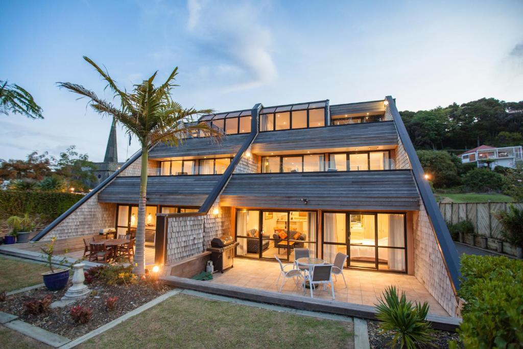 Pioneer Waterfront Apartments Paihia Exterior photo