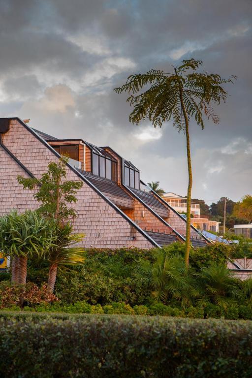 Pioneer Waterfront Apartments Paihia Exterior photo